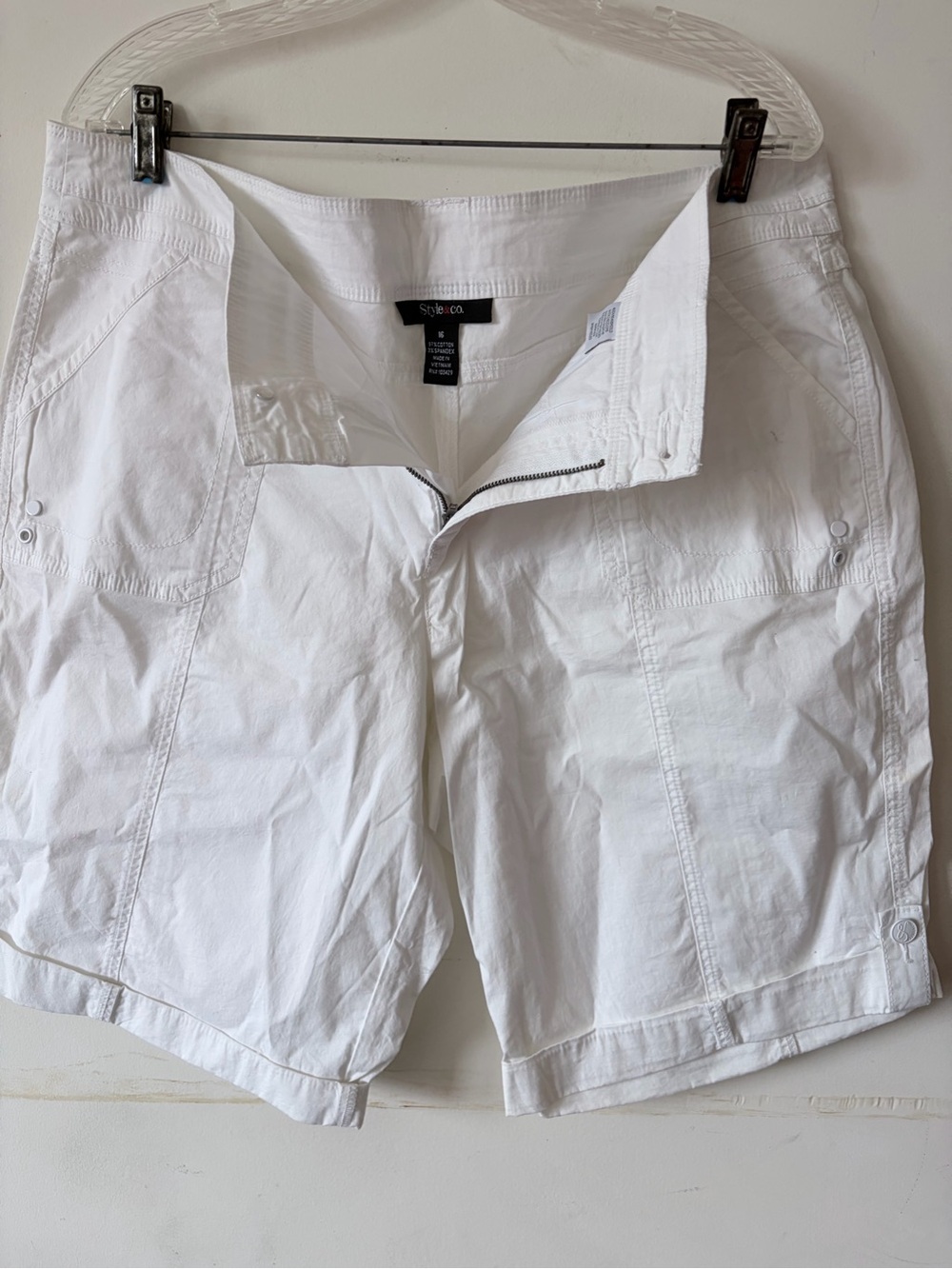 White womens Casual Cargo Shorts